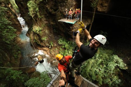 exploring-excellence-incentive-travel-adventures-hacienda-guachipelin