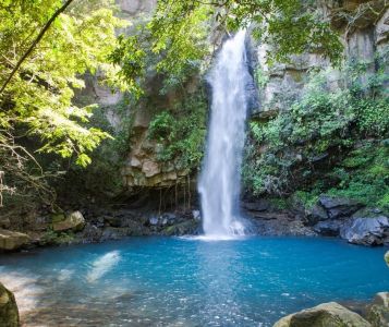 embracing-the-green-season-experience-natures-magic-at-hotel-hacienda-guachipelin