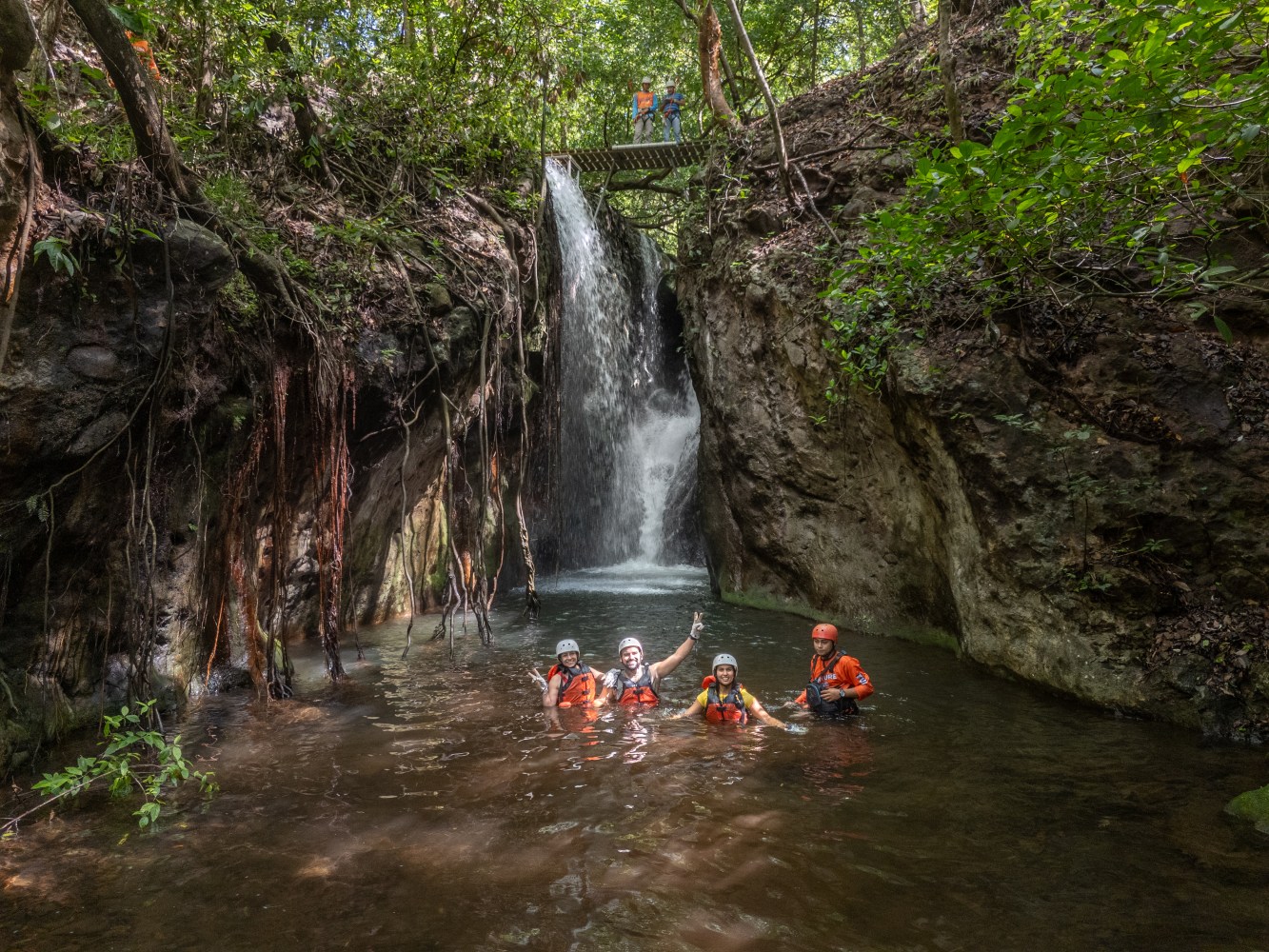 plan-your-2025-adventures-why-hacienda-guachipelin-should-be-on-your-bucket-list